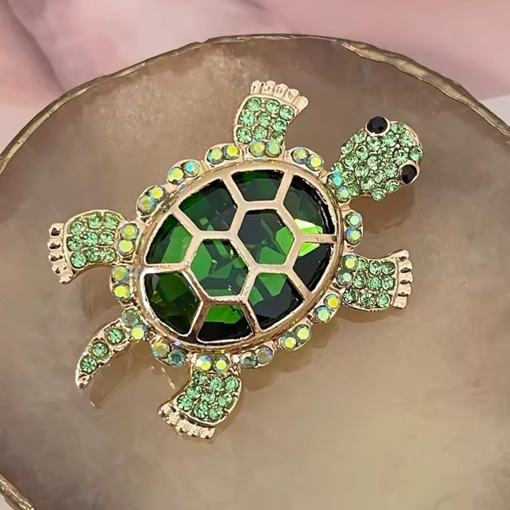 Turtle Crystal Green Brooch